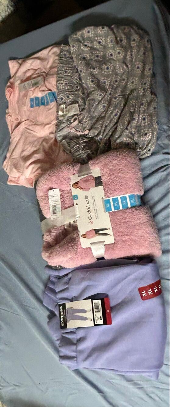 Women's Cuddl Duds Plush Set Express Cargo Joggers Lounge Lot XL NWT  (WCB25)